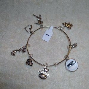 Seattle Seahawks NFL Custom Expandable Charm Bracelet